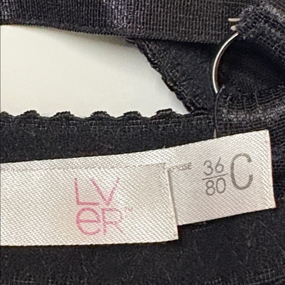 La Vie En Rose Black underwire Bra with lace detail, 36C - Picture 8 of 10